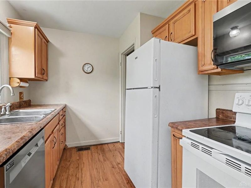 1663 Pershing Boulevard, Dayton, OH 45410 Photo 8