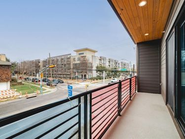 3053 Wycliff Avenue, Unit 204, Dallas, TX 75219