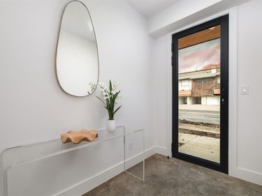 3053 Wycliff Avenue, Unit 205, Dallas, TX 75219