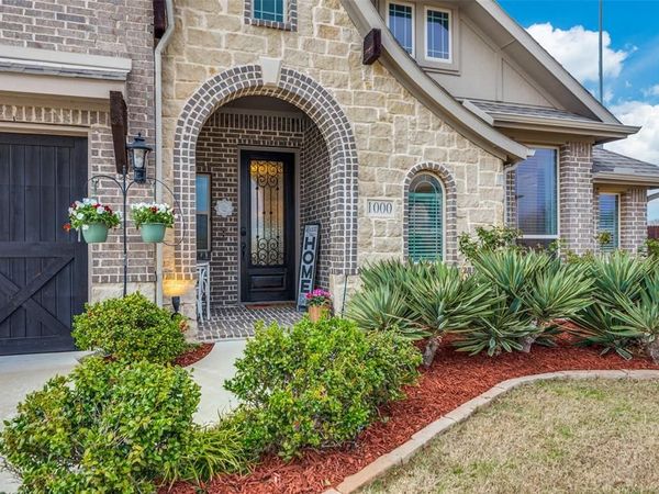 1000 Brenham Drive, Godley, TX 76044