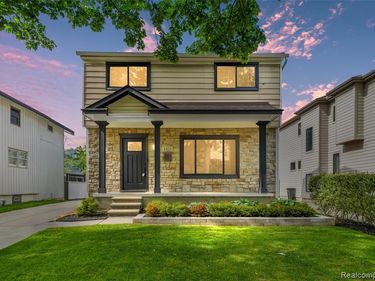 1323 Ruffner Avenue, Birmingham, MI 48009
