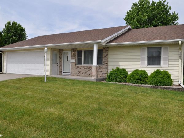 1609 Edgewood Drive, Carroll, IA 51401