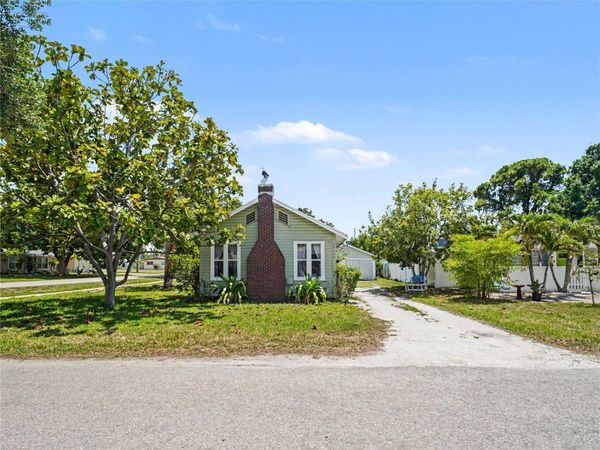 2222 FLORINDA STREET , SARASOTA, FL 34231