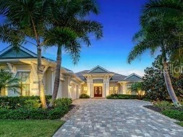 16524 KENDLESHIRE TERRACE , LAKEWOOD RANCH, FL 34202