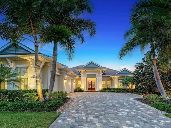 16524 KENDLESHIRE TERRACE, LAKEWOOD RANCH, FL 34202