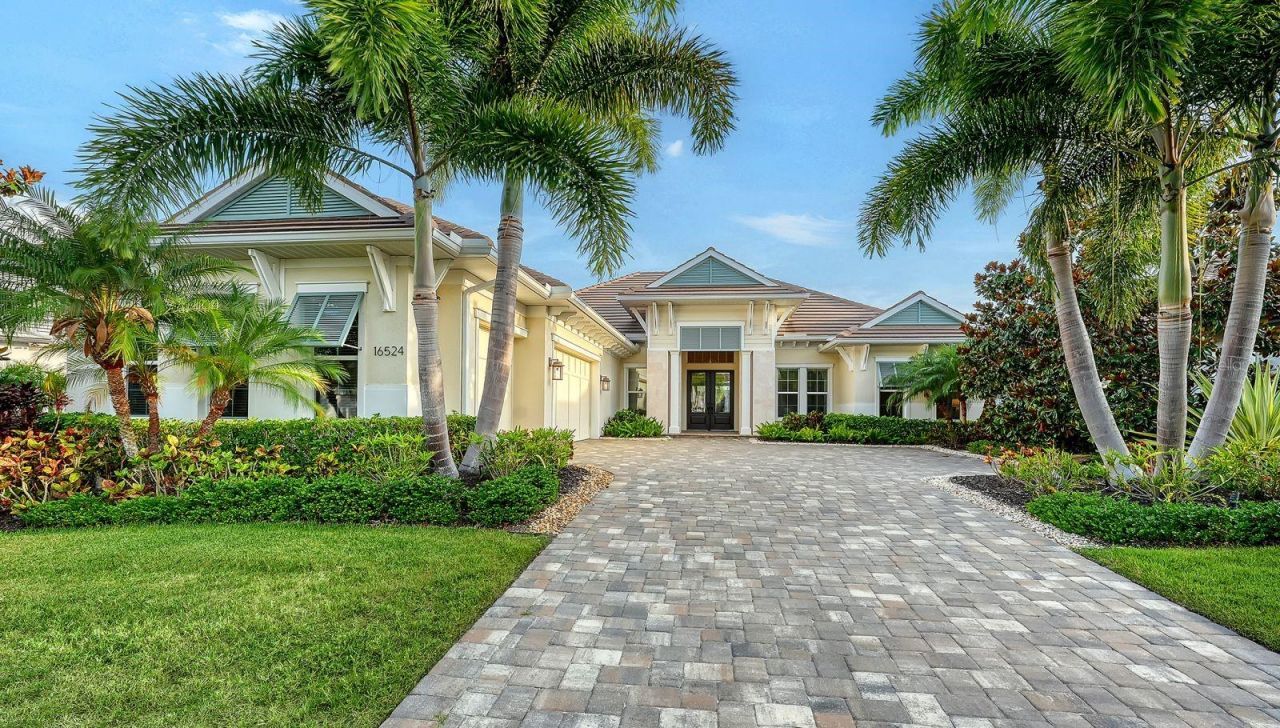 16524 Kendleshire Terrace, Lakewood Ranch, FL 34202 Photo