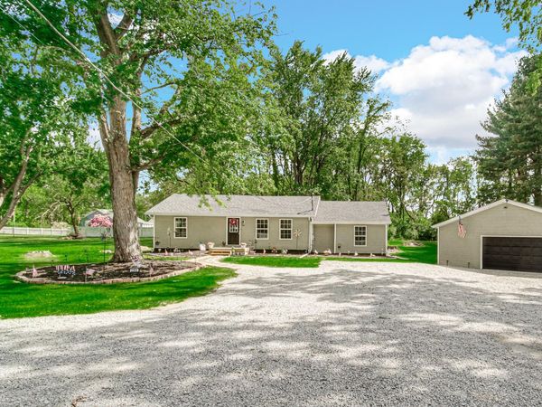 2364 E U.s. 6 , Hamlet, IN 46532
