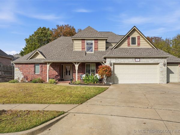 4204 W College Street, Broken Arrow, OK 74012