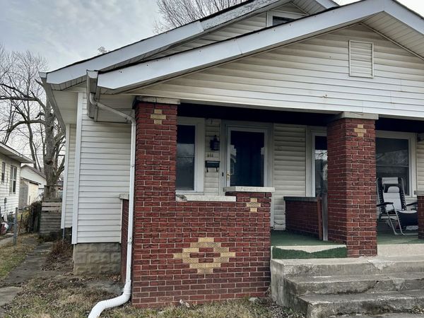 911 N Emerson Avenue , Indianapolis, IN 46219