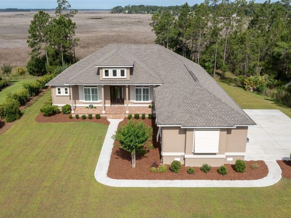 2010 Isles of St Marys Way, St. Marys, GA 31558