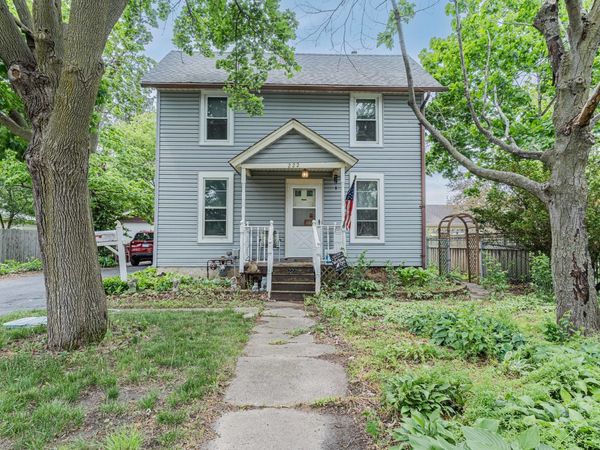 222 N Taylor Street , Marengo, IL 60152