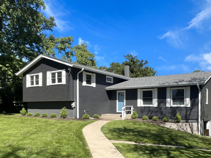 Main Photo