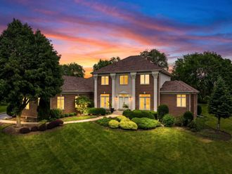10N767 Newport Court Elgin, IL 60124