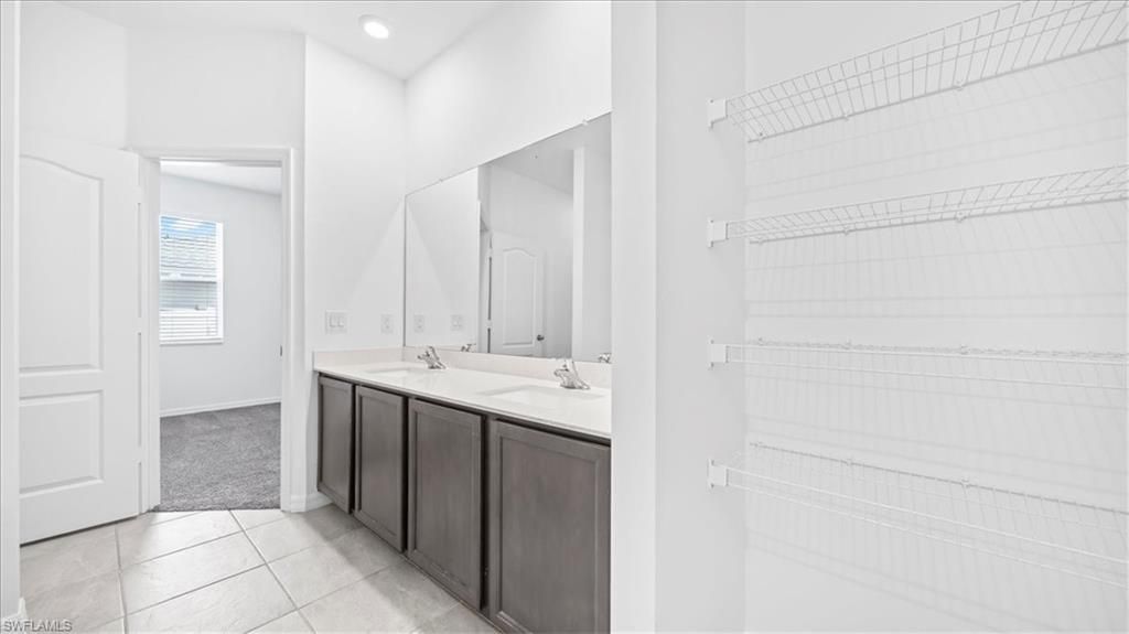 2928 NW 27th St , Cape Coral, FL 33993 Photo