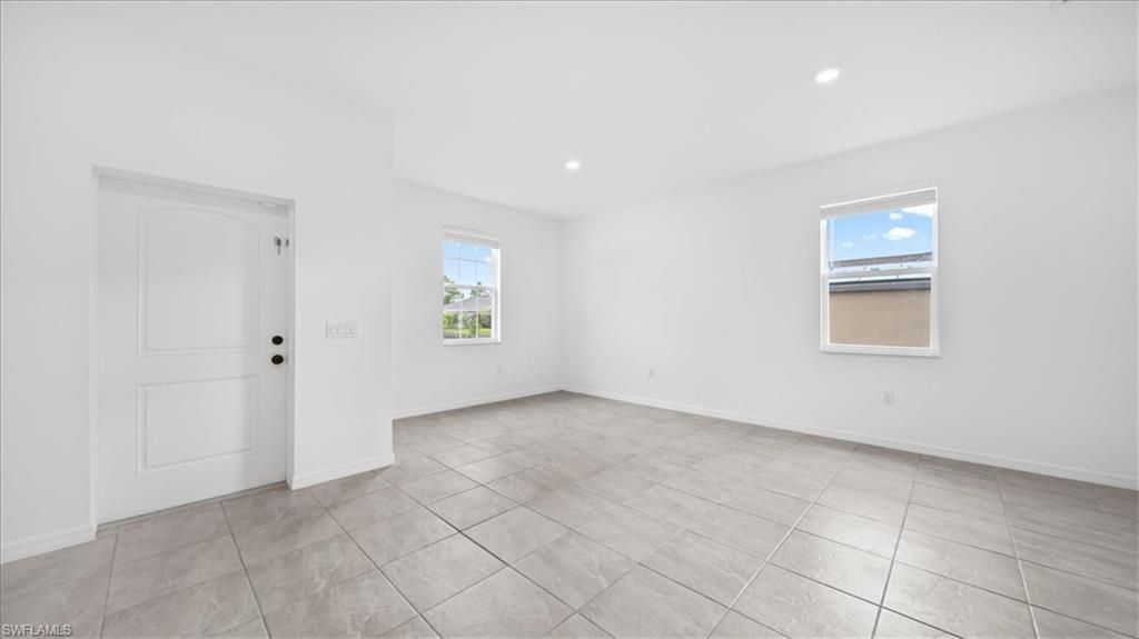 2928 NW 27th St , Cape Coral, FL 33993 Photo