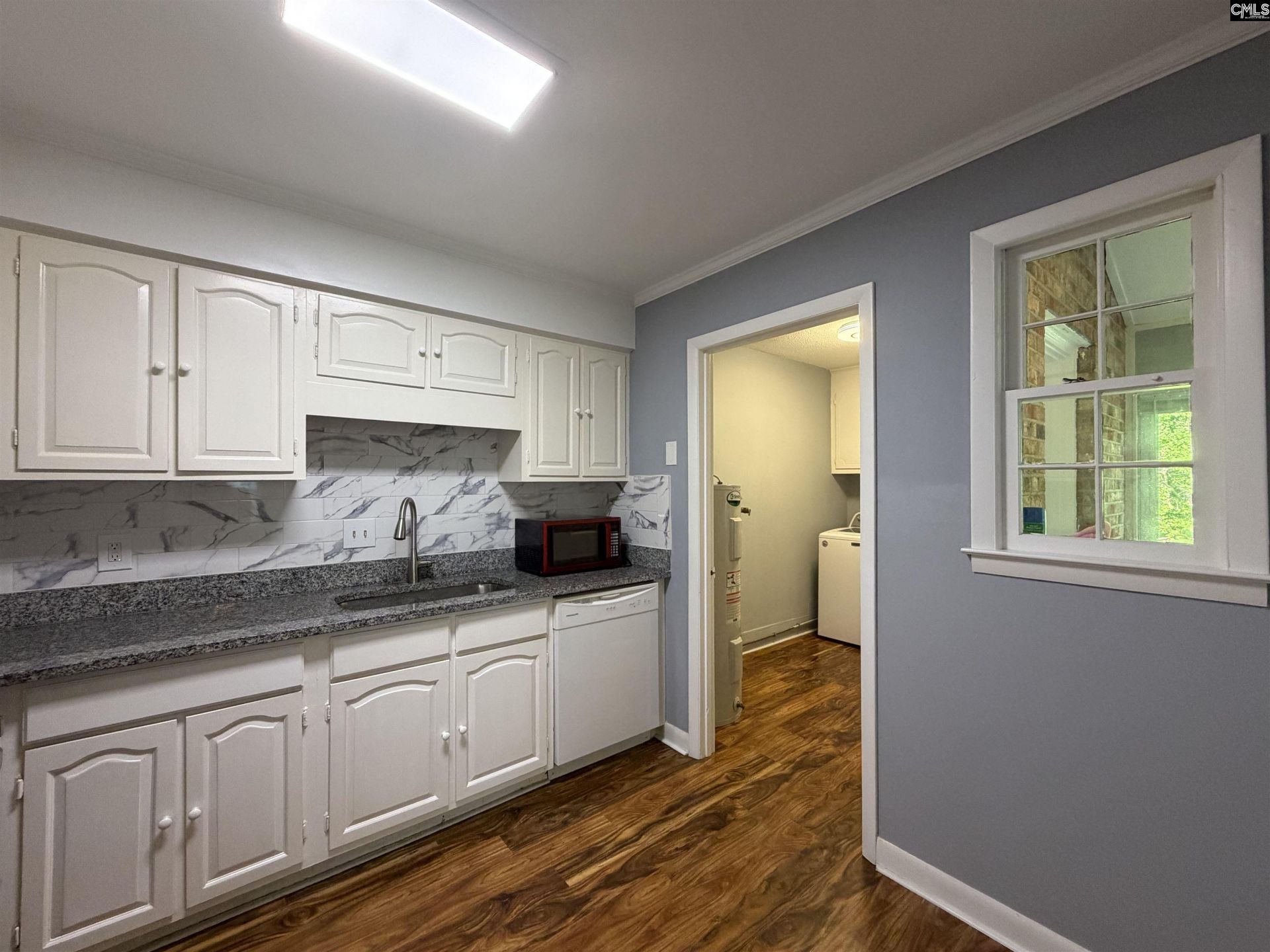 161 Jefferson Place  Photo 12