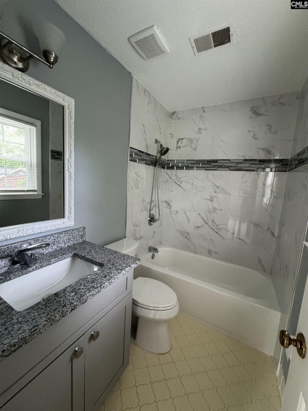 161 Jefferson Place  Photo 23