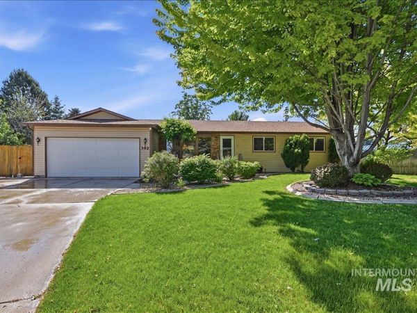 392 S Sun Burst Way, Boise, ID 83709