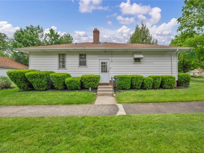11362 Blossom Avenue, Parma Heights, OH 44130 Photo 27