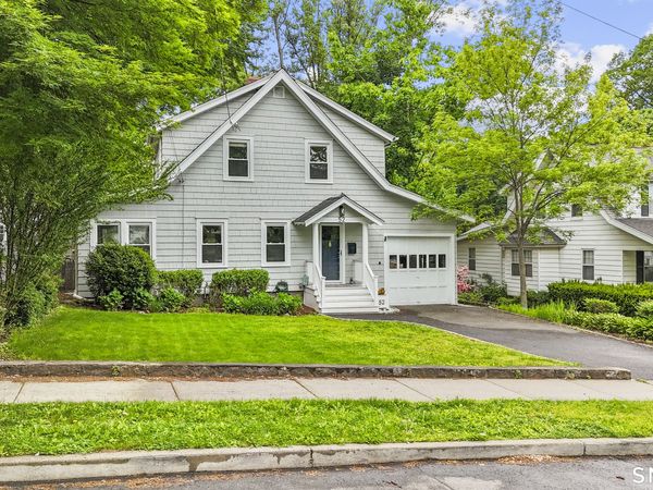 52 Bon Air, Stamford, CT 06907