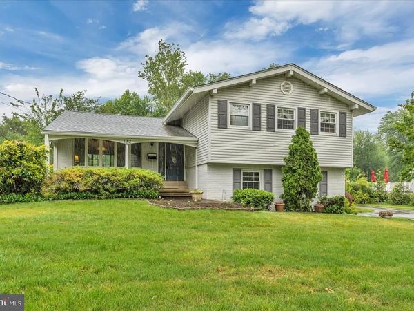 132 WEDGEWOOD DRIVE, CINNAMINSON, NJ 08077