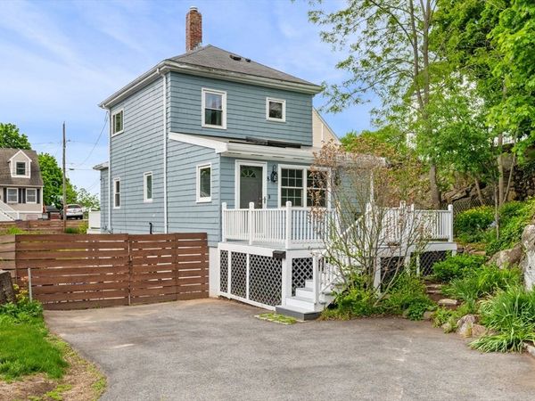 8 Baker Ave, Beverly, MA 01915