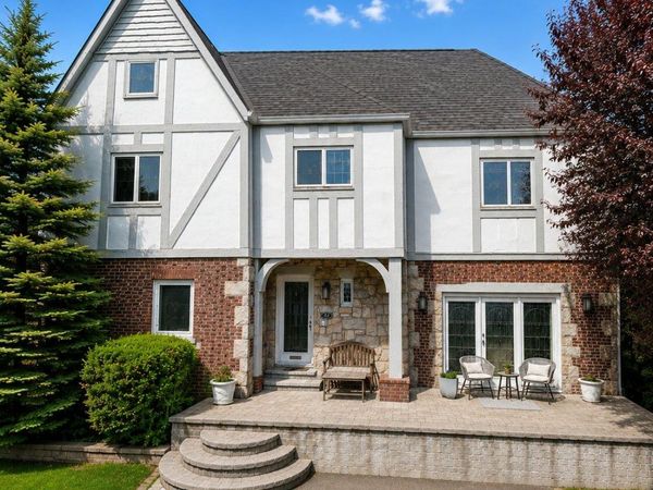 6 Manor Lane , Woodsburgh, NY 11598