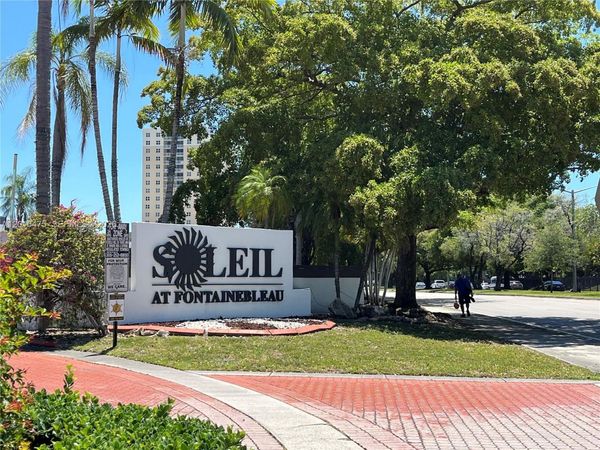 9715 Fontainebleau Blvd , Unit E106, Miami, FL 33172