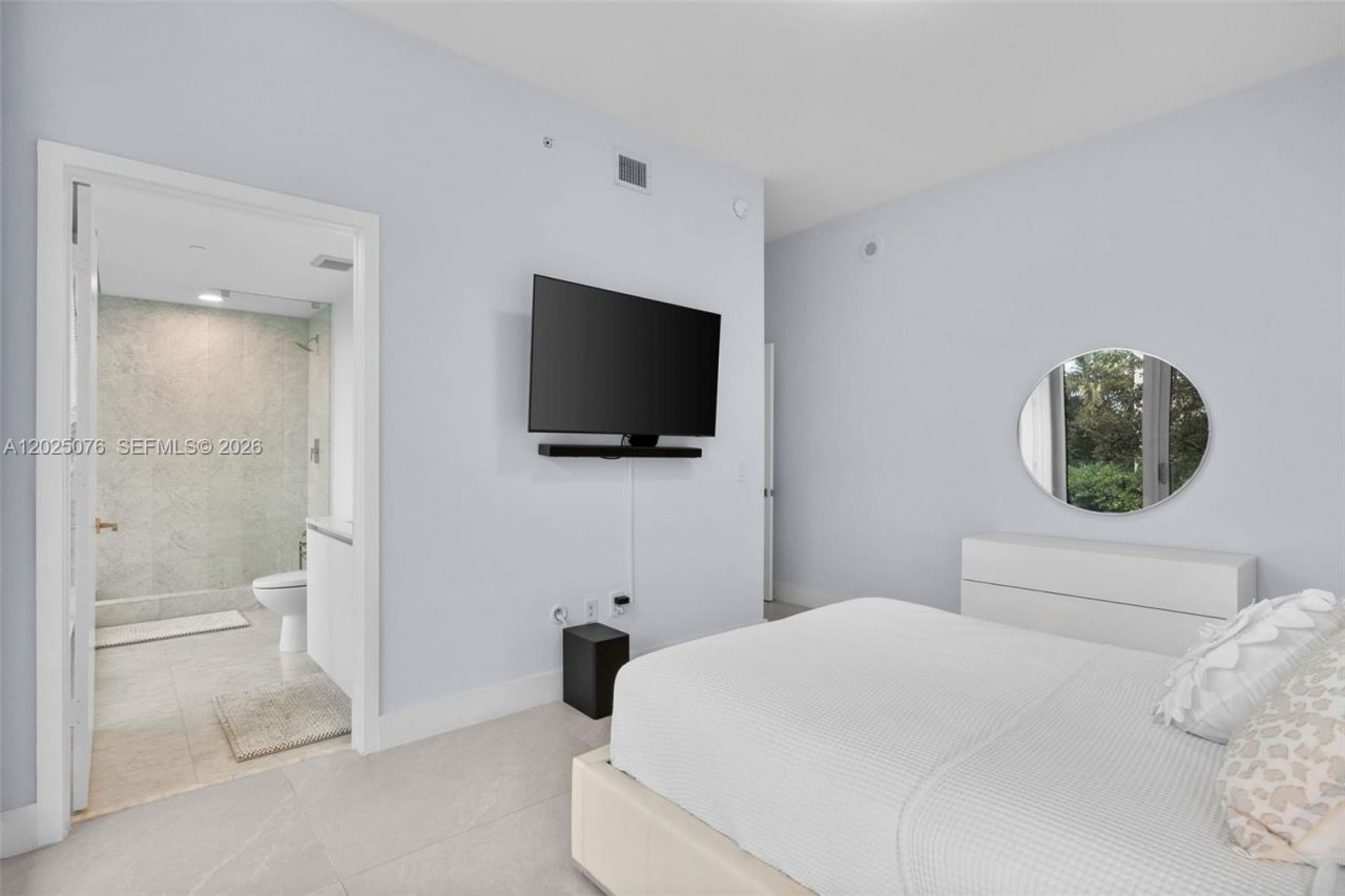 650 NE 32nd St , Unit BH4, Miami, FL 33137 Photo