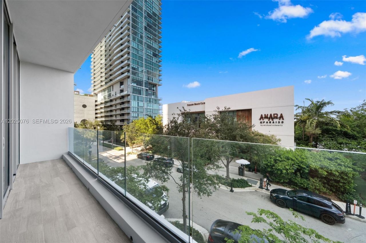 650 NE 32nd St , Unit BH4, Miami, FL 33137 Photo