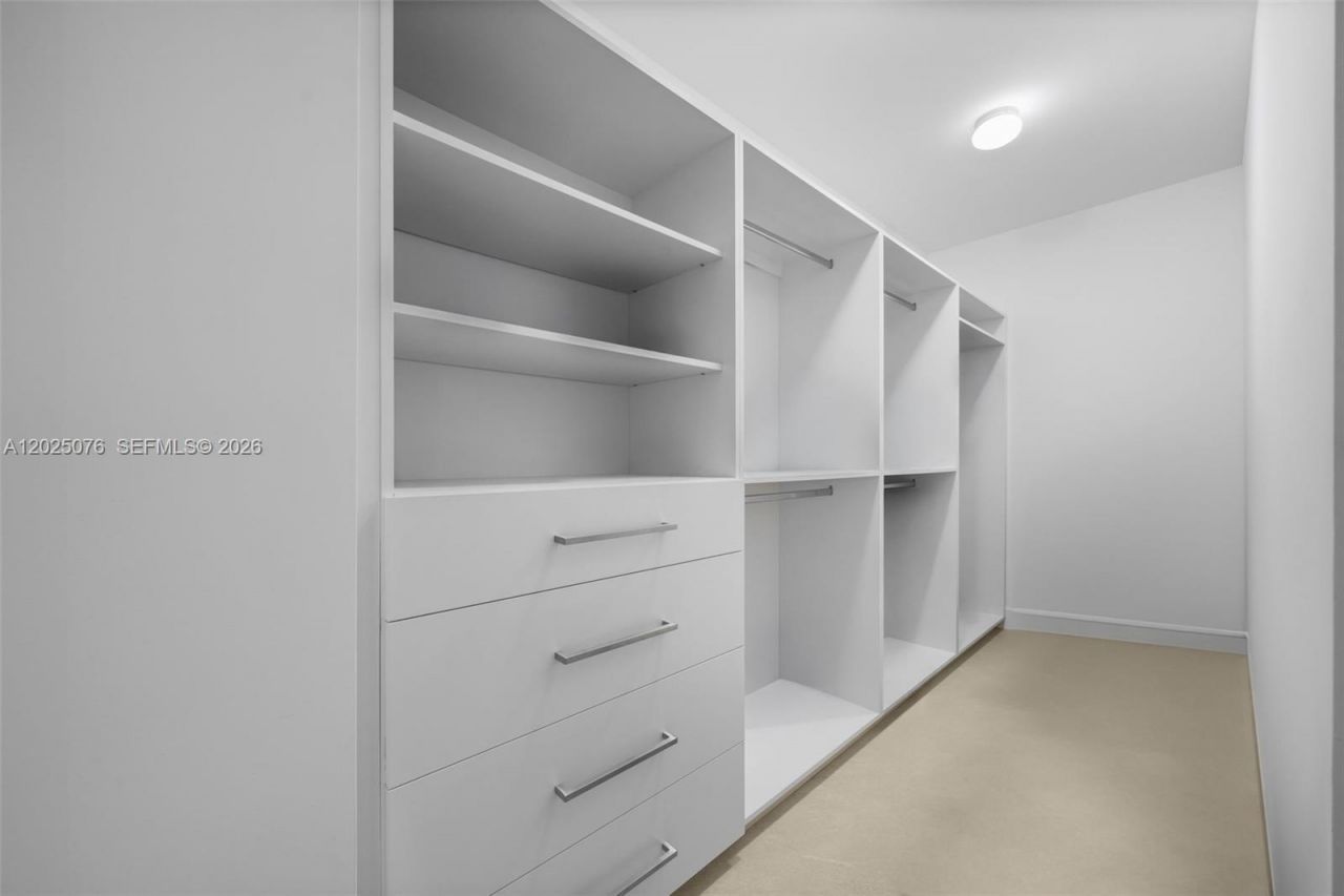 650 NE 32nd St , Unit BH4, Miami, FL 33137 Photo