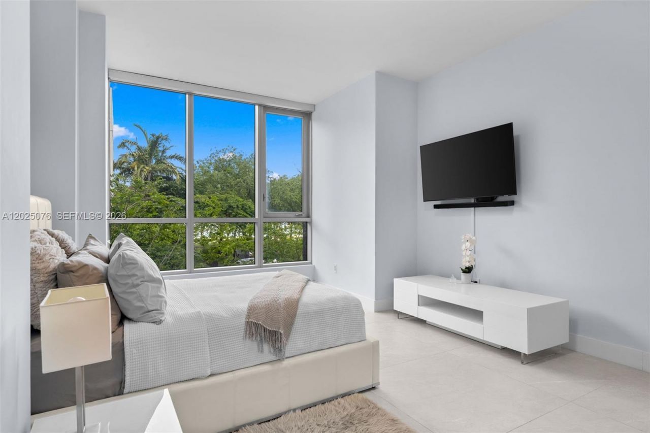 650 NE 32nd St , Unit BH4, Miami, FL 33137 Photo