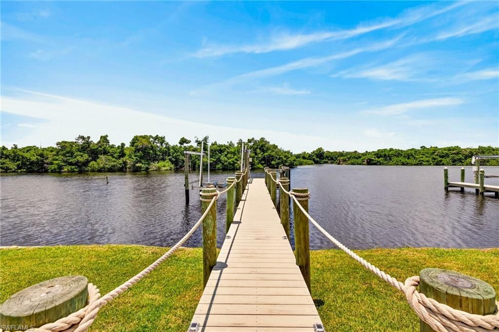 39 Channel Ln, Fort Myers, FL 33905 Photo
