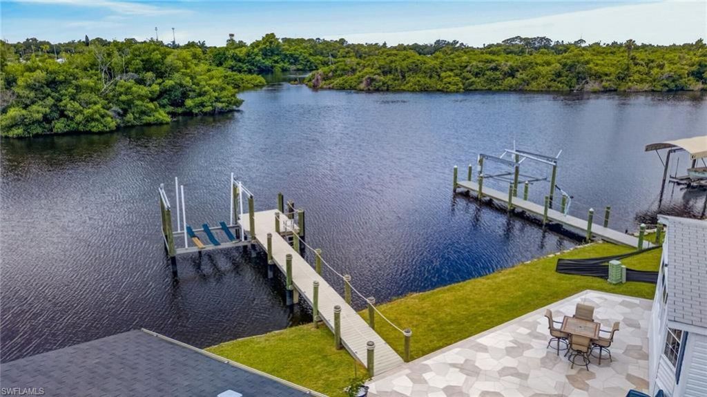 39 Channel Ln, Fort Myers, FL 33905 Photo