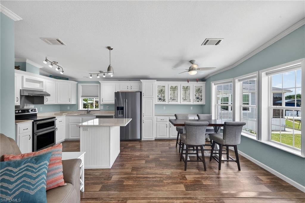 39 Channel Ln, Fort Myers, FL 33905 Photo