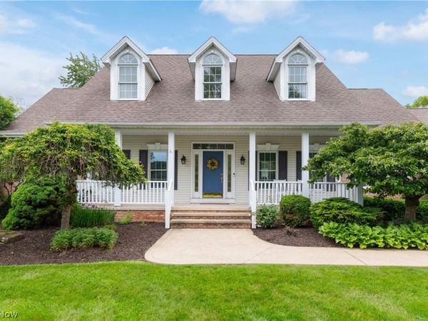 1949 Middleton Road , Hudson, OH 44236