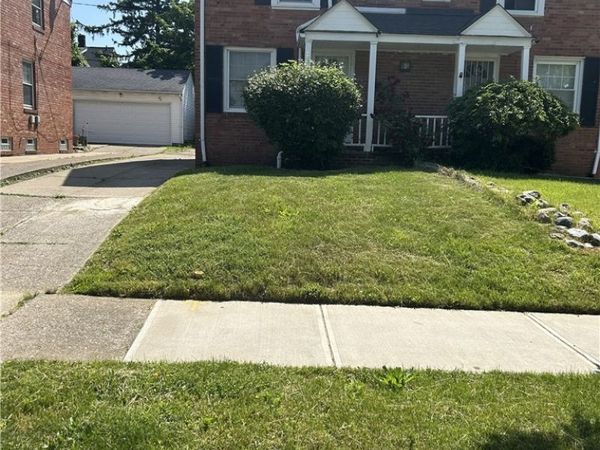 3381 Colwyn Road , Shaker Heights, OH 44120