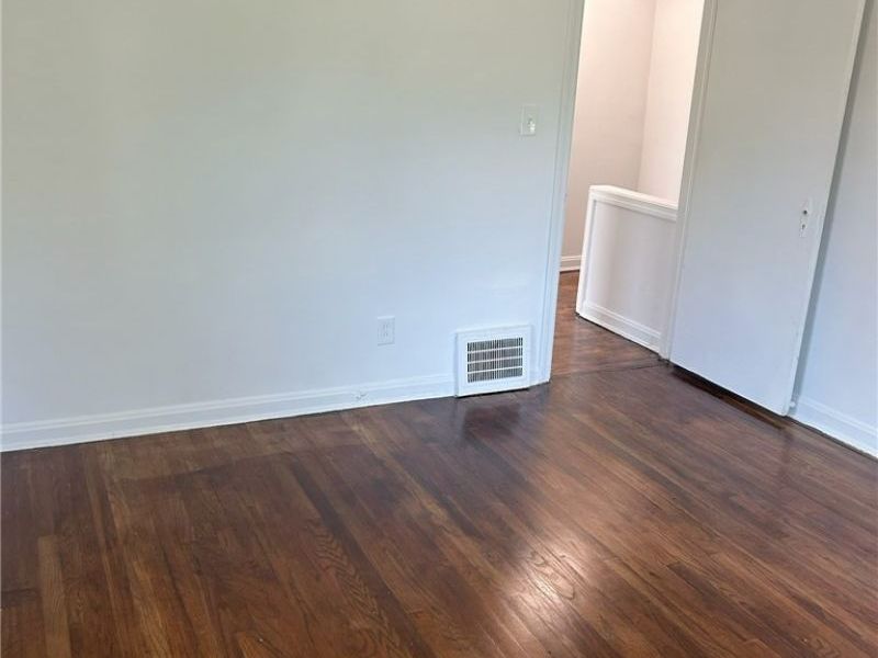 3381 Colwyn Road, Shaker Heights, OH 44120 Photo 3