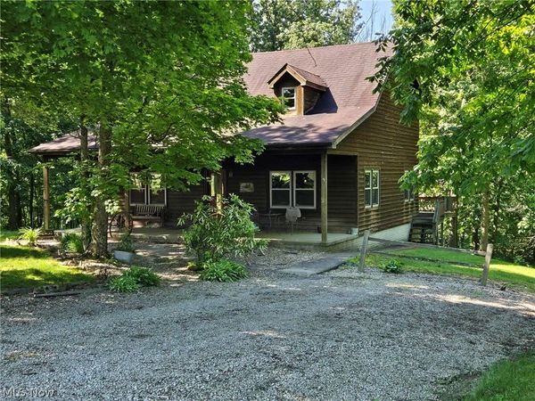 5209 Hanson Hill Road, Stockport, OH 43787