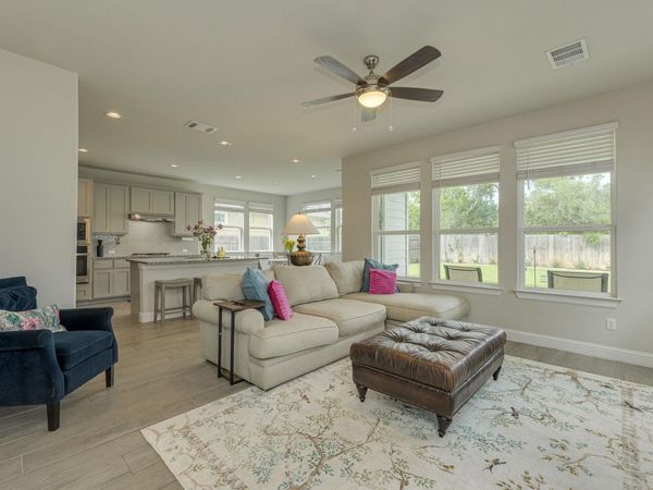 208 Stone Canyon DR, Georgetown, TX 78628