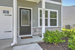 324 Gothenburg Trail photo 4