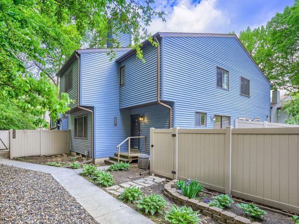 6387 Saint Johns Drive, Eden Prairie, MN 55346