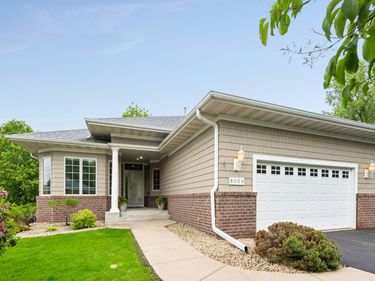 9009 Sutton Drive, Eden Prairie, MN 55347