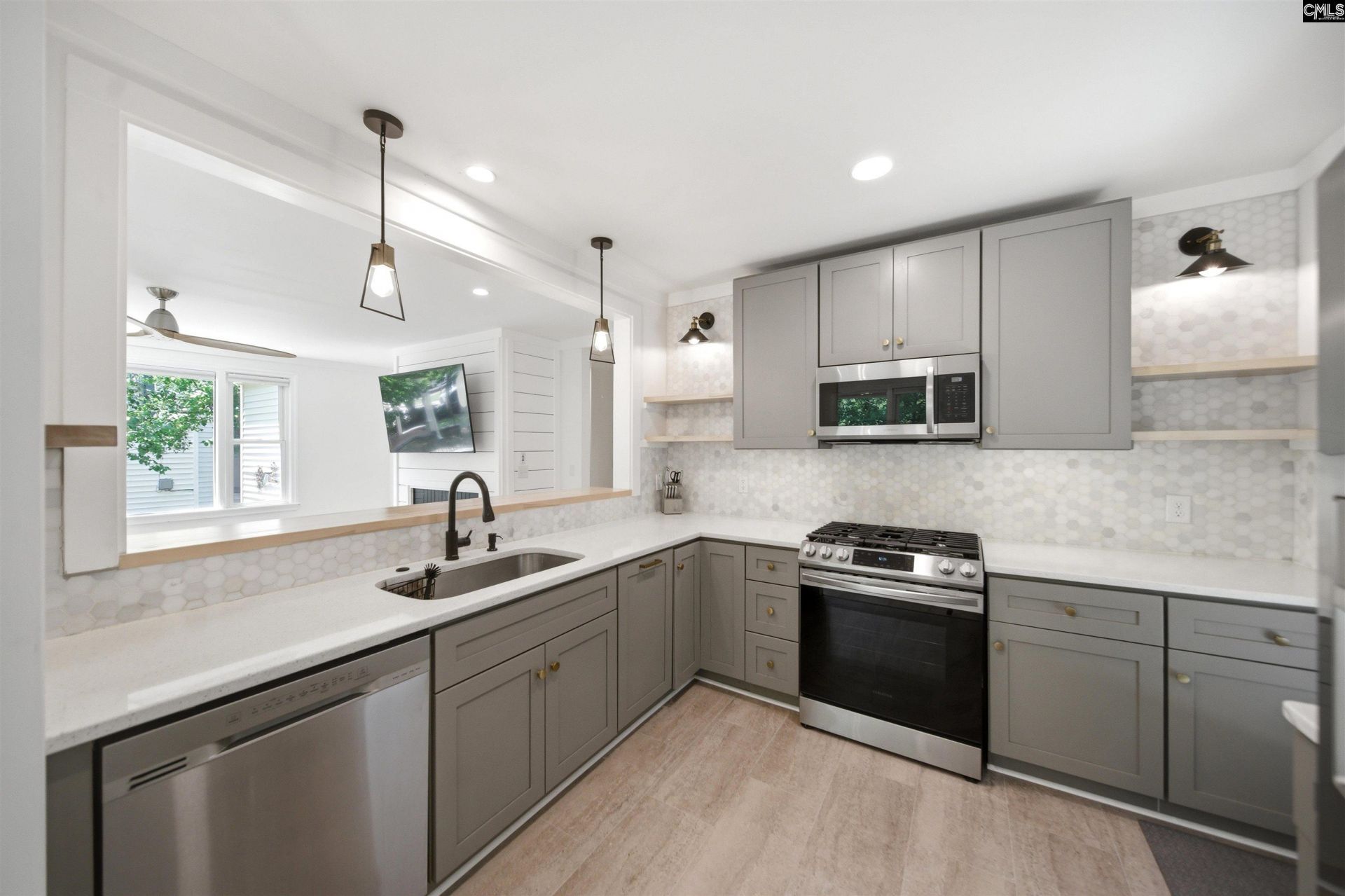 519 Chatham  Photo 4
