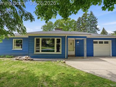 14217 Richfield Street, Livonia, MI 48154
