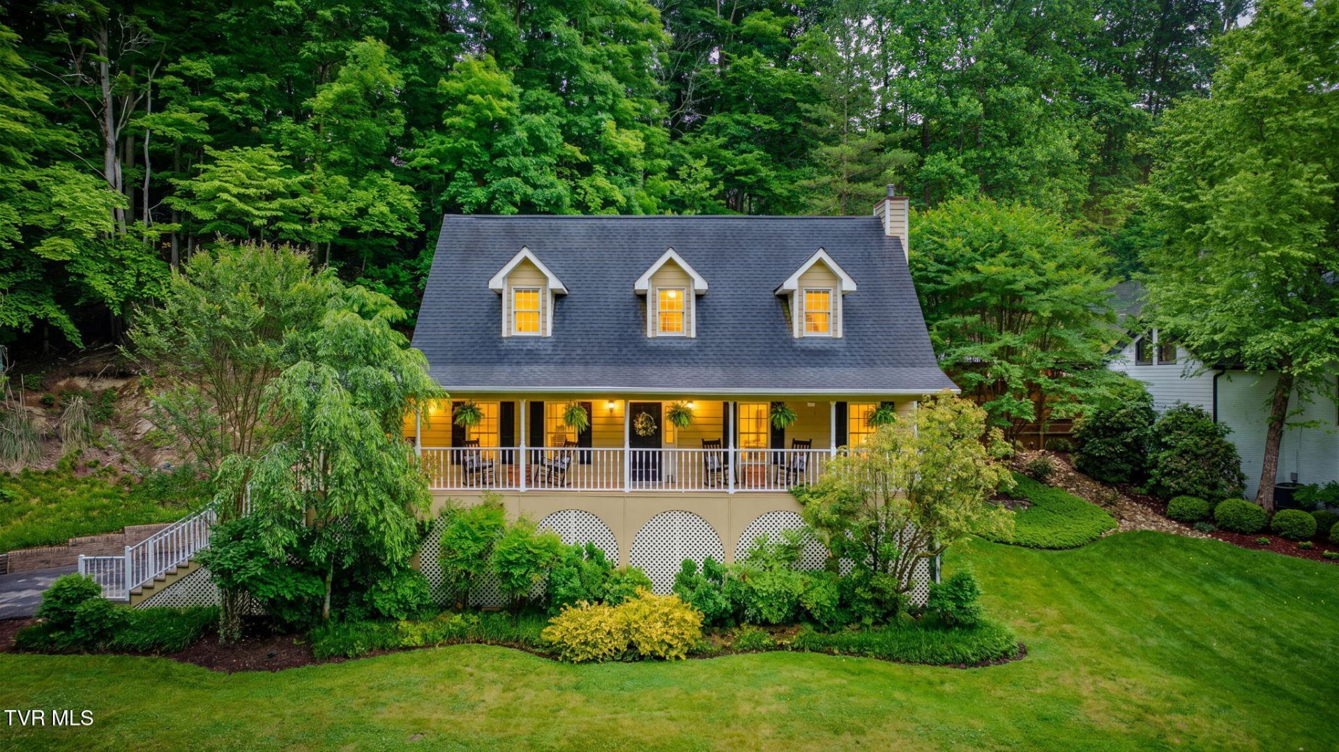 1933 Birchwood Road, Kingsport, TN 37660 Main Photo