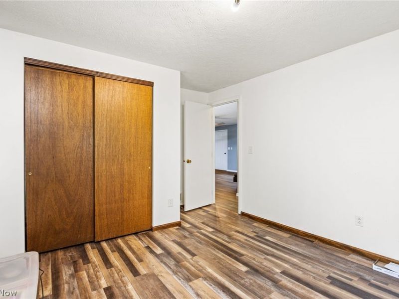 18746 Baird Road, Wellington, OH 44090 Photo 10