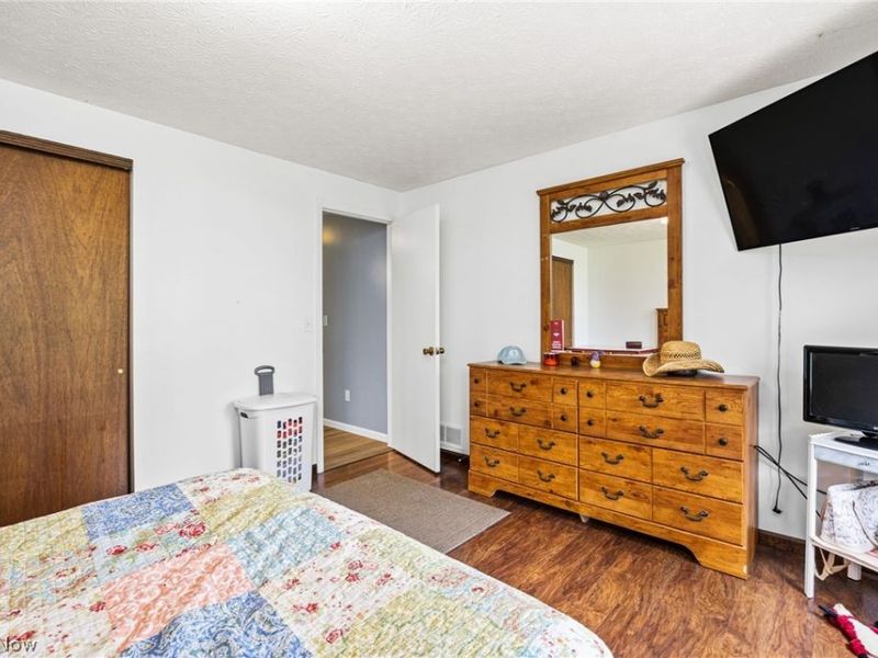 18746 Baird Road, Wellington, OH 44090 Photo 15