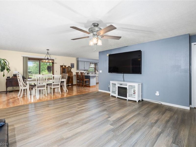 18746 Baird Road, Wellington, OH 44090 Photo 5