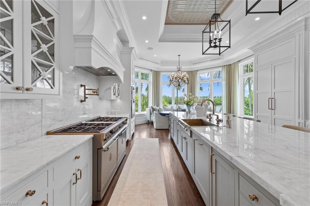 3675 Gordon Dr , Naples, FL 34102 Photo